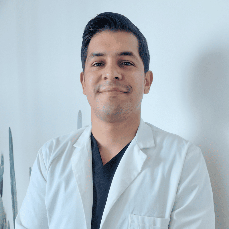 Luis Alejandro  Castillón Carbajal
