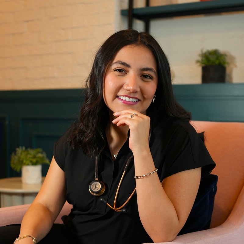 Laura Guadalupe  cisneros Dávila 